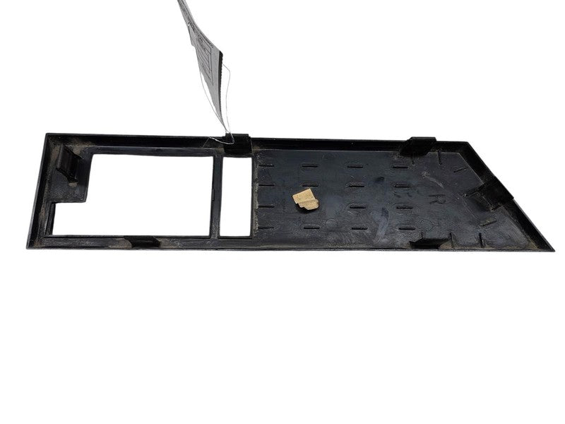 88 - 94 Chevrolet C1500 Door Handel Bezel Black Textured OEM 15553920 