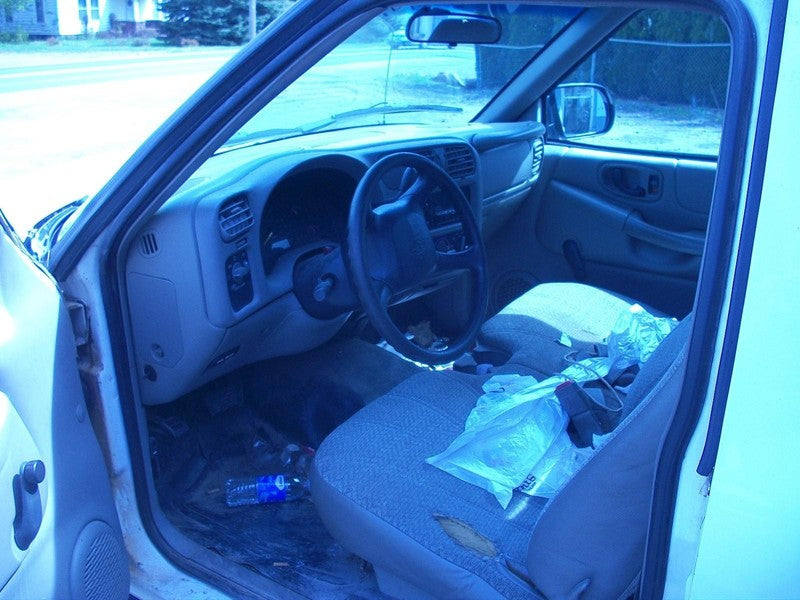 2000 Chevrolet S10 Dash Lower Filler Panel Access Cover OEM 15013023 G