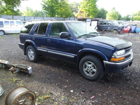 Chevrolet GMC Oldsmobile Blazer Bravada Jimmy S10 Sonoma Radiator Supp