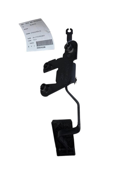 92 - 96 Ford Truck Gas Pedal Assembly F-150 F-250 F-350 F2TA-9726-DA
