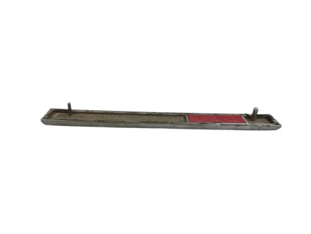 87-91 Ford F-150 F-250 F-350 XLT LARIAT Fender Emblem E7TB-16702-DA OE