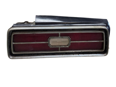 1973 - 1974 Ford LTD Tail Light Assembly Left Driver Side OEM D3AZ1340