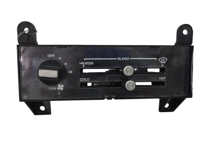 82 - 85 Chevrolet S10 Dash Heater Control w/o AC OEM GMC S15 16014351