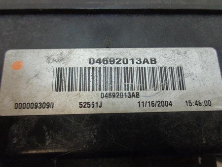 04 - 06 Dodge Durango Engine Fuse Box 04692013AB