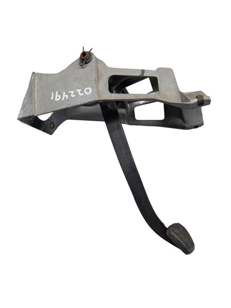 80 - 86 Ford F-150 Brake Pedal Assembly E47A-2L252-B1A Bronco F-250 F-