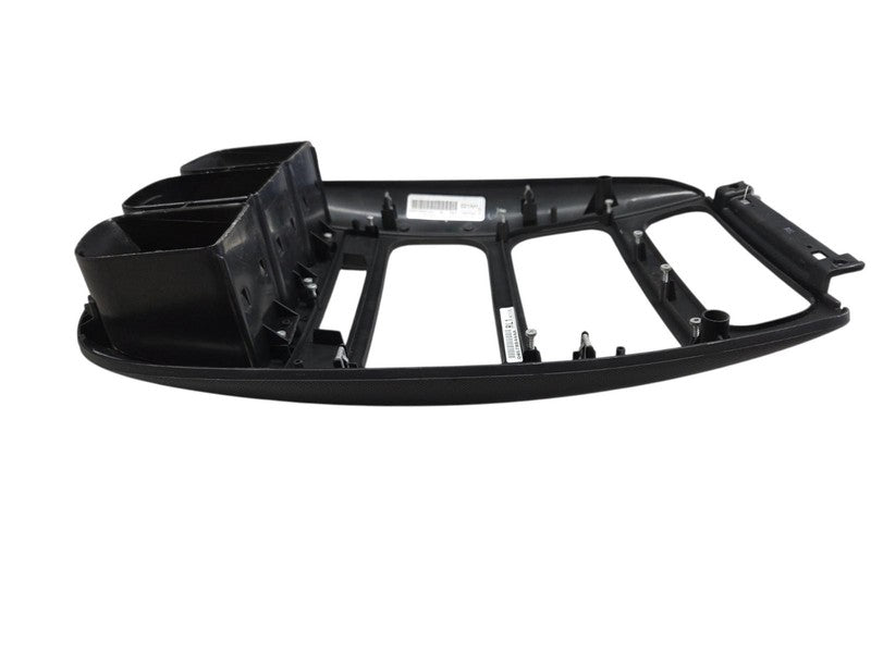 01 - 07 Chrysler Town & Country Dash Bezel OEM 04678844AA Voyager Cara