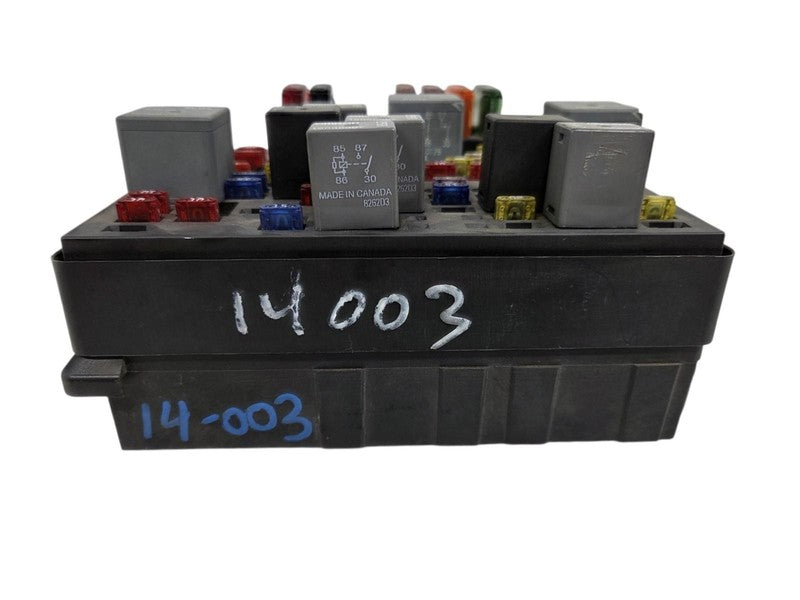 1998 Chevy S10 GMC Sonoma Underhood Fuse Relay Box Junction Block OEM 