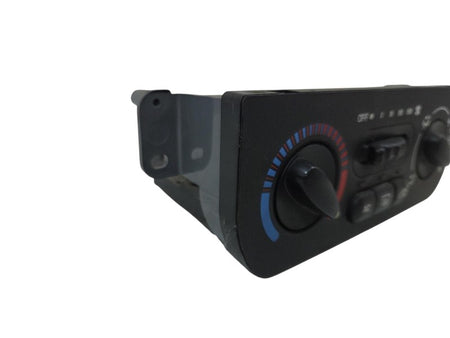 00 - 02 Saturn SC Dash Heater Control OEM 21031429 w/AC