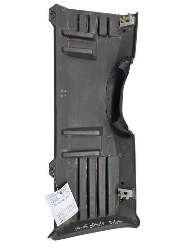 1999 - 2006 Chevrolet Silverado Dash Knee Bolster Graphite 15187081 GM