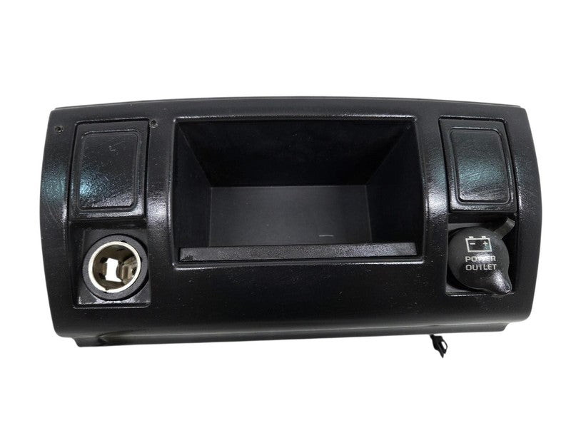03-04 Jeep Grand Cherokee WJ Lower Center Dash Bezel Cubby Power Outle
