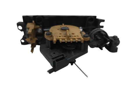 90 - 96 Oldmobile Cutlass Ciera Dash Heater Control w/AC 16194103