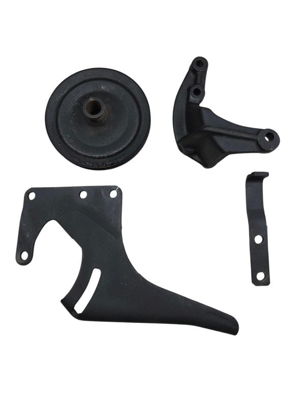 1983 Chevrolet G10 Power Steering Pump Pulley & Brackets