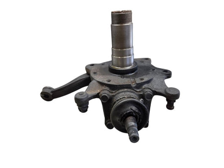 86 - 95 Toyota Pickup Left Front Spindle Steering Kuckle Driver Side O