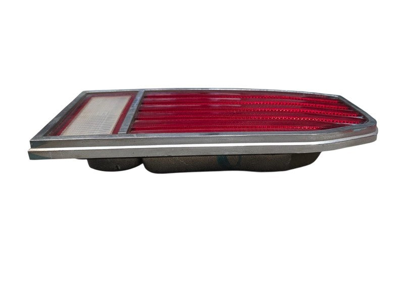 83 - 91 Ford Crown Victoria Tail Light Assembly Right Passenger Side W