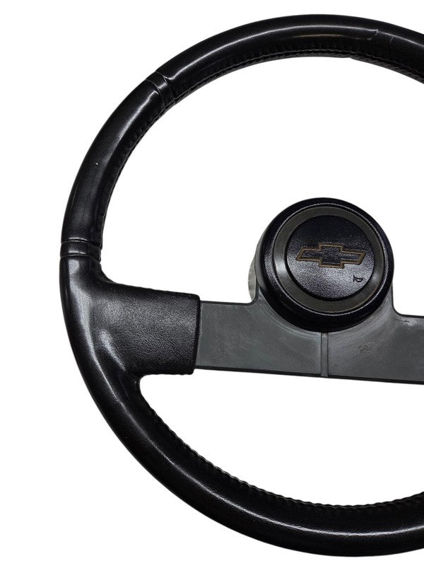 Steering Wheel Assmbly fits 82 - 92 Chevrolet S10 Blazer 16750135 2 sp