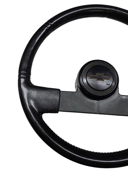 Steering Wheel Assmbly fits 82 - 92 Chevrolet S10 Blazer 16750135 2 sp