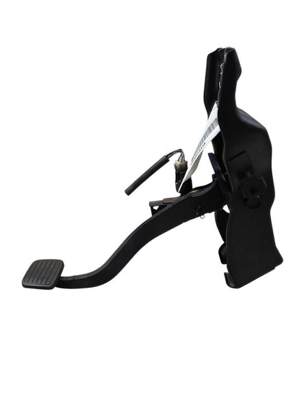 2001 Isuzu Rodeo Brake Pedal Assembly - Manual Transmission OEM