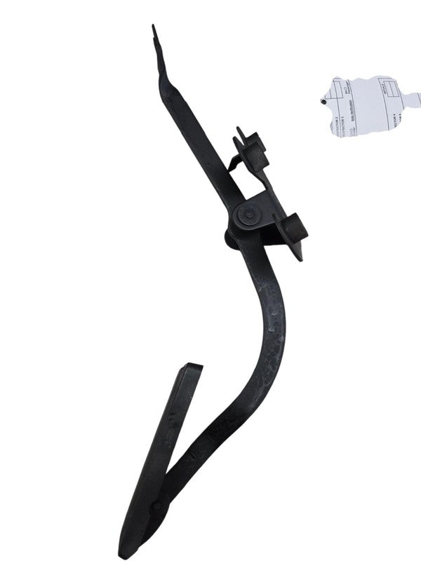 99 - 04 Ford F-250 Super Duty Gas Pedal Assembly F81A-9726-AC