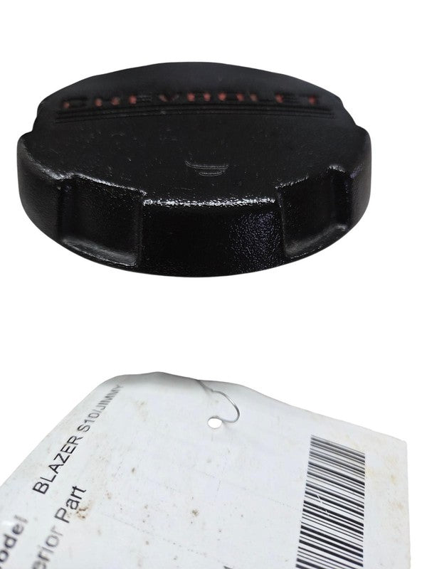 Horn Button Steering Wheel Center Cap fits Chevrolet OEM 17984551 1798