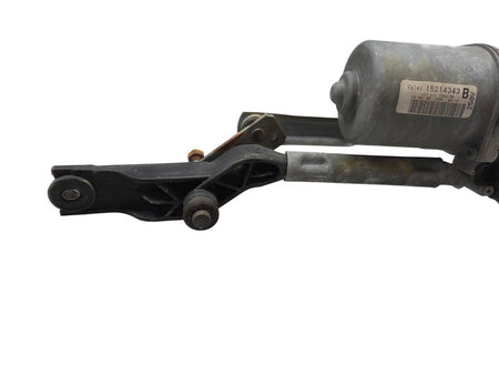 02 - 09 Chevrolet Trailblazer Windshield Wiper Motor and Transmission 