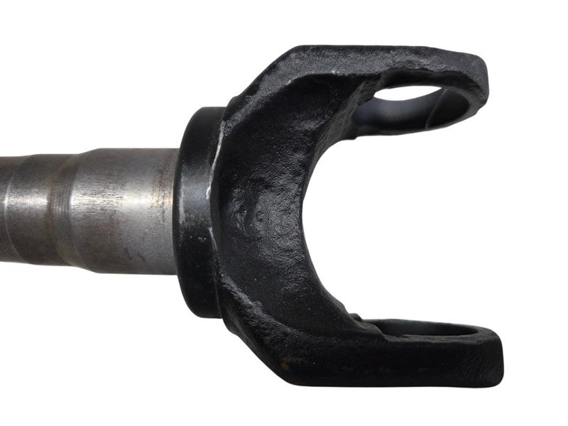 80 - 83 Jeep Cherokee Front Outer Axle Shaft Stub OEM J8132912