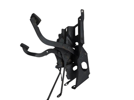 86 - 93 Chevrolet S10 Clutch and Brake Pedal Assembly OEM GMC S15