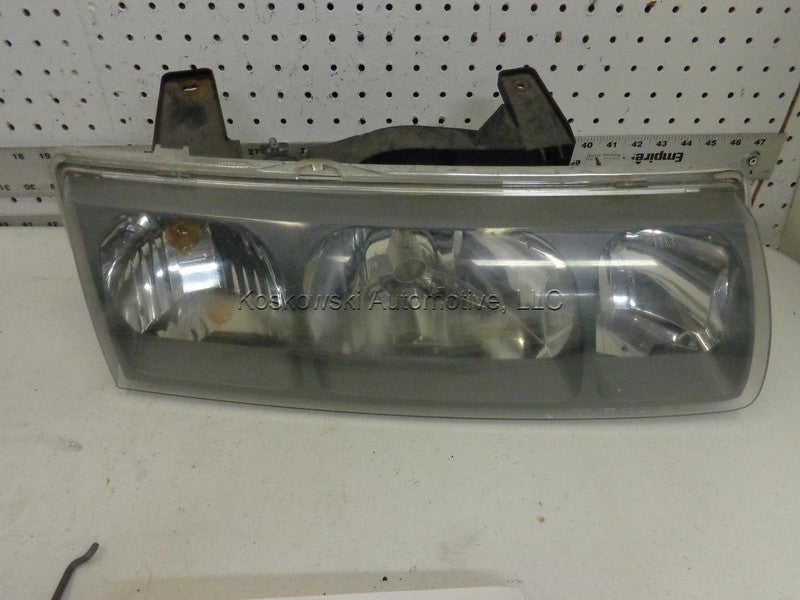 Left Front Headlamp Driver Side 03 Saturn VUE 02 04 Headlight Head Lig