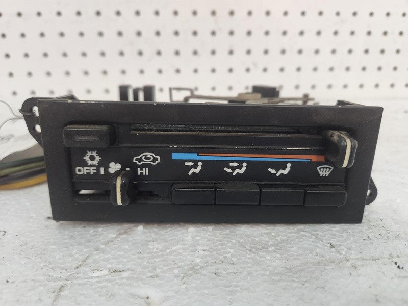 Dash Heater Control Fits 91 - 92 Caravan Voyager w/AC 04462407
