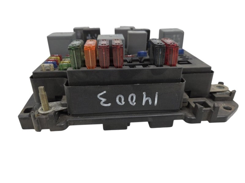1998 Chevy S10 GMC Sonoma Underhood Fuse Relay Box Junction Block OEM 