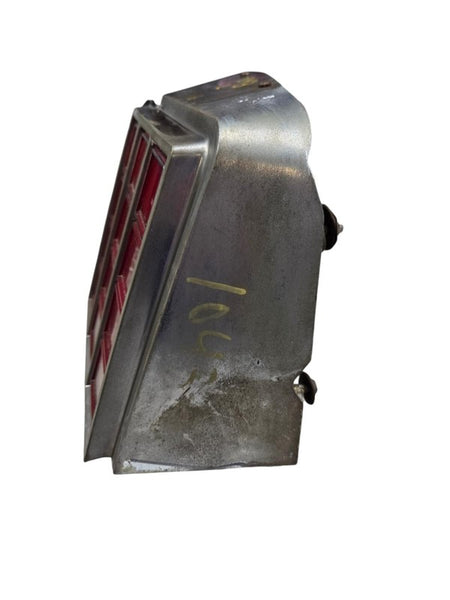 81 - 83 Oldsmobile Cutlass Tail Light Assembly 4 door Left Driver Side