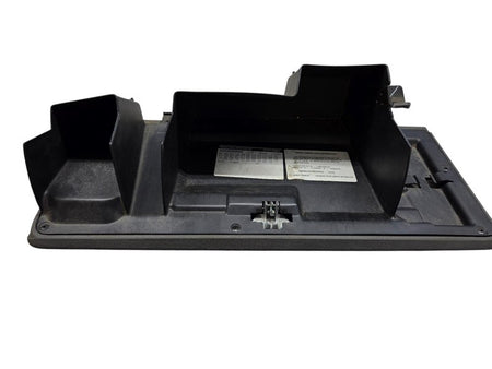 1999 - 2006 Chevrolet Silverado Tahoe Suburban Glove Box Door Assembly