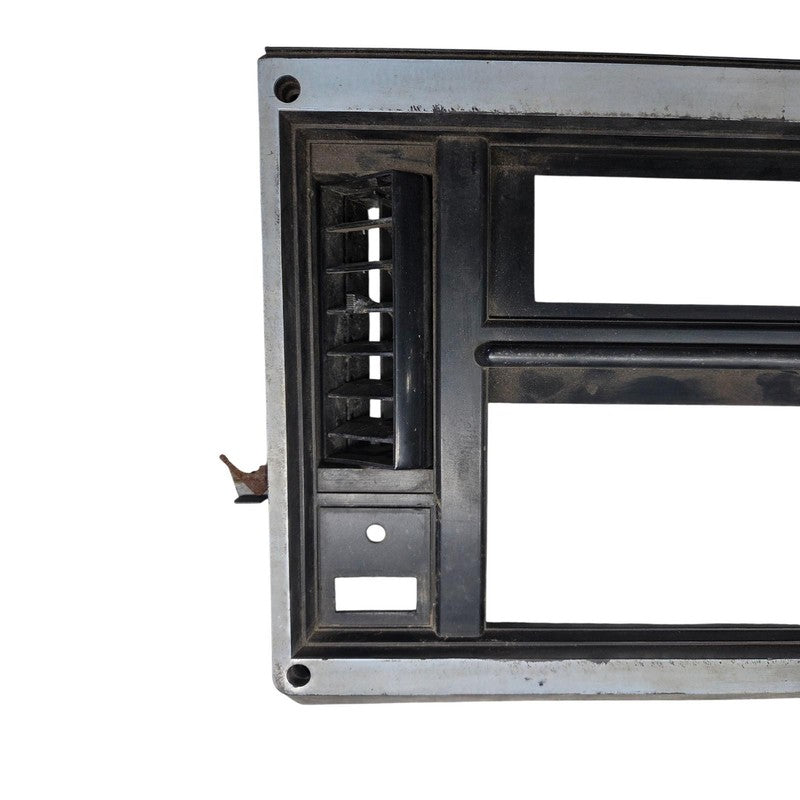 1982-1985 Chevy S10 Blazer GMC S15 Jimmy GRAY Radio Vent Trim Bezel Da