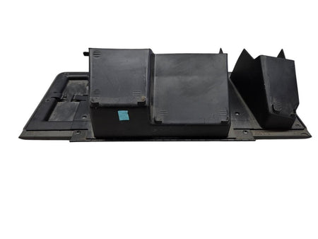 1999 - 2006 Chevrolet Silverado Tahoe Suburban Glove Box Door Assembly