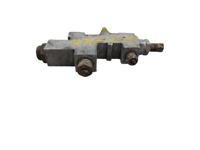 87 - 96 Jeep Cherokee Brake Proportioning Valve OEM XJ