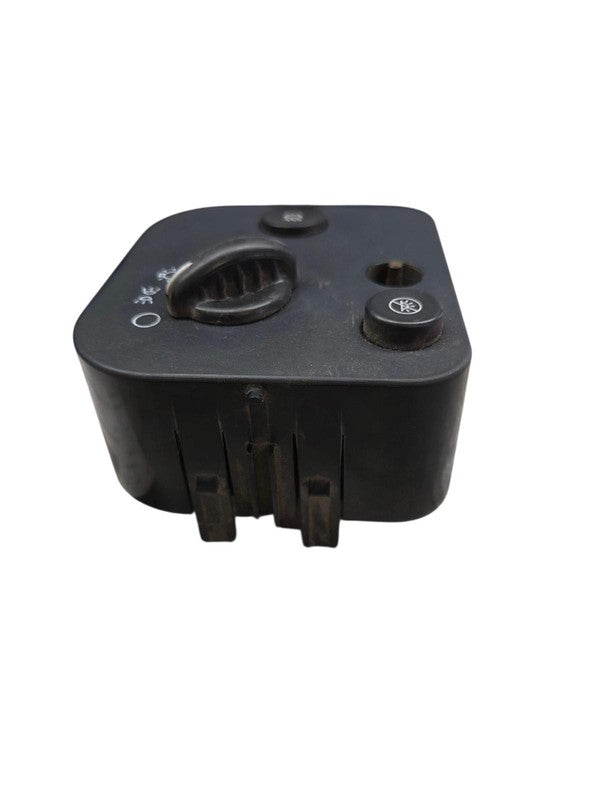 02-09 GMC Envoy Chevy Trailblazer Headlight Fog Switch 15157677 No Kno