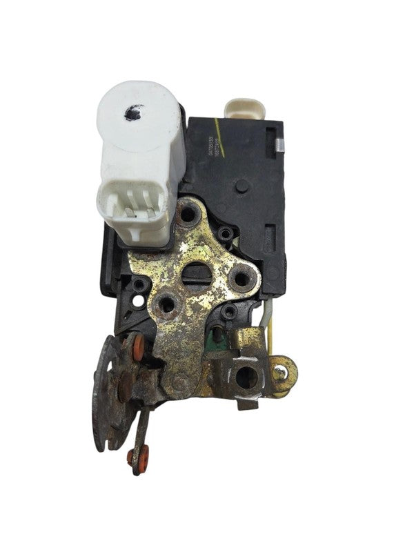 02 - 09 Chevrolet Trailblazer Door Latch Left Driver Side Front OEM 15