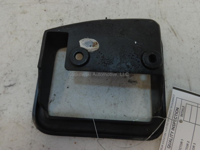 Dodge Caravan Sliding Door handle Bezel Interior 94 4719170 Right Pass