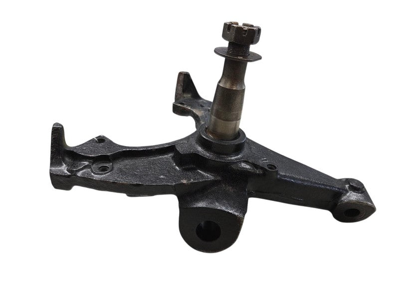 88 - 91 Chevrolet C1500 Right Front Spindle Steering Knuckle Passenger