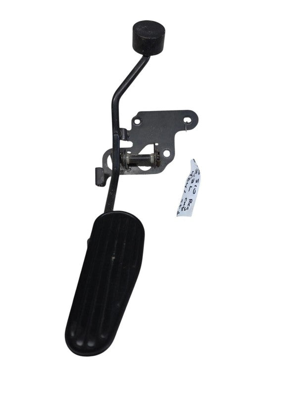 98 - 01 Chevrolet S10 Gas Accelerator Pedal Assembly GMC Sonoma