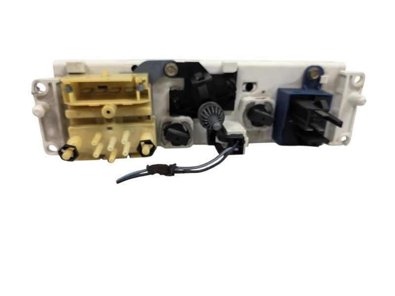 95-96 Ford Bronco F-150 F-250 F-350 Heater AC Climate Control w/ Facto