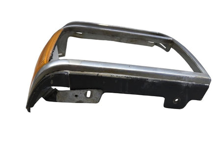 89 - 92 Ford Ranger Headlight Door Bezel Bronco II Left Driver Side E9