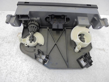 00 - 02 Saturn SC Dash Heater Control OEM 21031429 w/AC