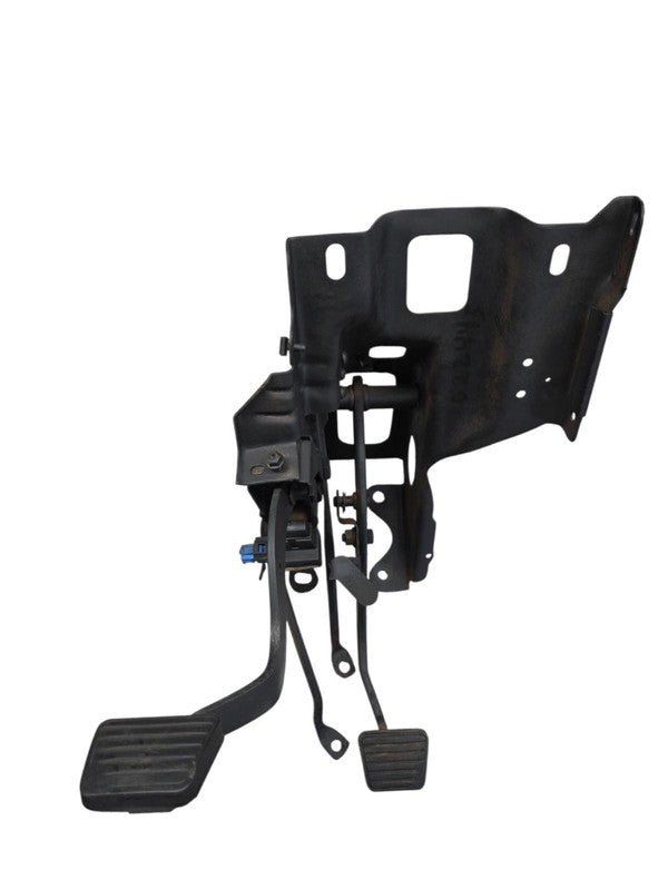 86 - 93 Chevrolet S10 Clutch and Brake Pedal Assembly OEM GMC S15