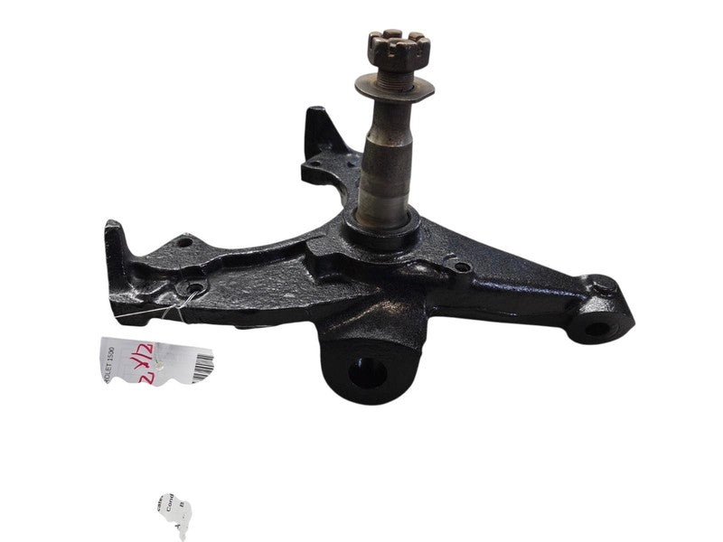 88 - 94 Chevrolet C1500 Spindle Steering Knuckle GMC OEM 18060574 Righ