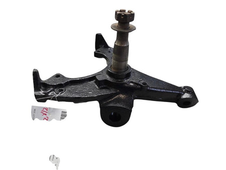 88 - 94 Chevrolet C1500 Spindle Steering Knuckle GMC OEM 18060574 Righ
