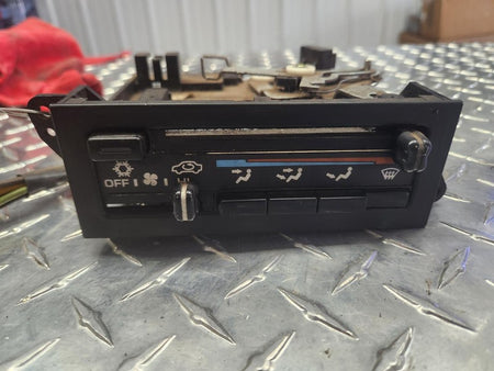 Dash Heater Control fits Caravan Voyager 04677225