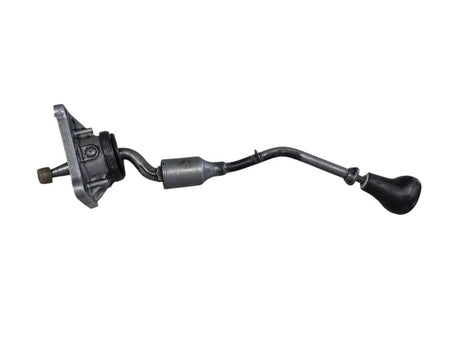 1984-1999 Cherokee Xj Ax5 Transmission Shift Tower Base With Lever Shi