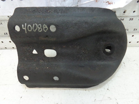 88 - 98 Chevrolet K1500 Rear Leaf Spring Bracket OEM 15530009 GMC
