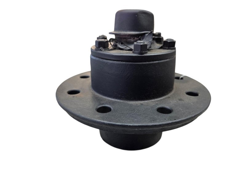 71 - 76 Chevrolet K20 Front Hub Assembly OEM 03995722 GMC