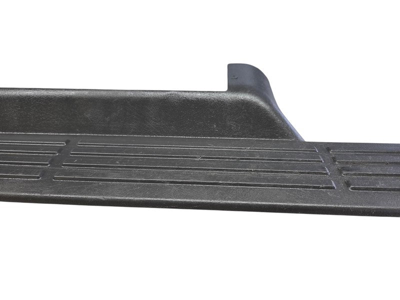 99-06 Front Door Sill Plate fits Chevrolet Silverado GMC Sierra Kick T
